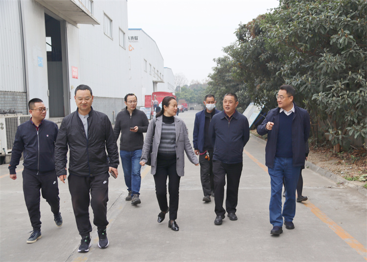 鄧華帶隊赴龍泉、資中調(diào)研